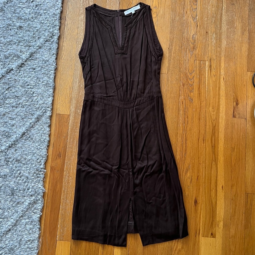 Beautiful brown Carolina Herrera dress size 8